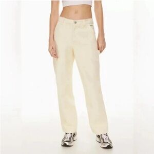 Aritiza TNA Greenwich Carpenter High Rise Relaxed Fit Twill Pants in Mullein 8